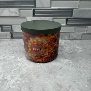 Bath & Body Works LEAVES 🍂 Scented 3 Wick CANDLE 25-45 Hrs PERFECT FALL SCENT!